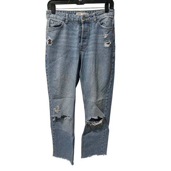 ⭐️ Women’s Zara Distressed Buttonfly Ankle Jeans. Size 4 - Picture 1 of 6